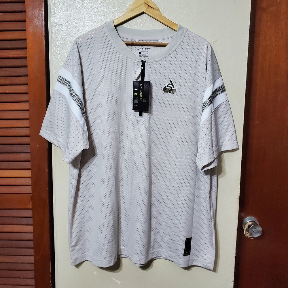 Nike Giannis Short Sleeve 1/4 Zip Shirt
